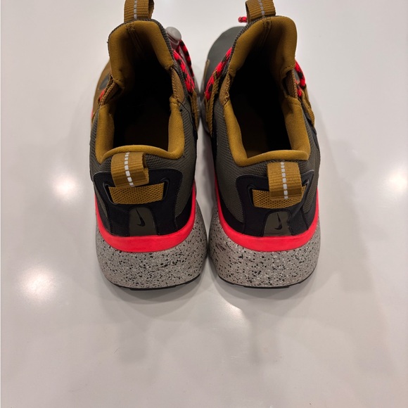 Nike Pocket Knife Desert Moss in Men’s Size 12 - Picture 3 of 6